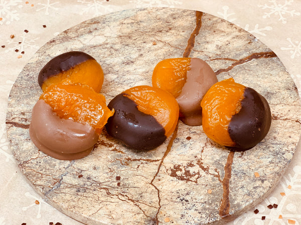 Chocolate Dipped Apricots